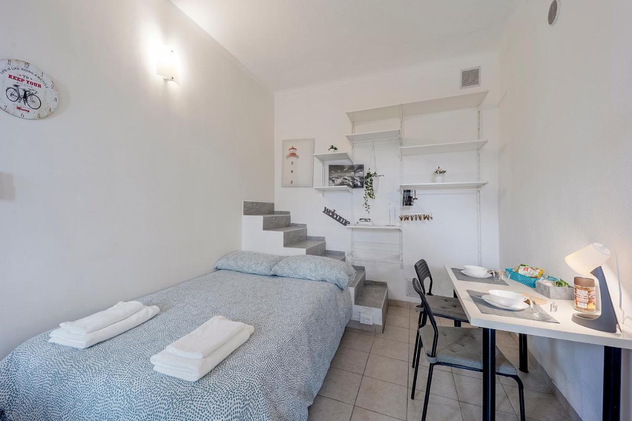 Il Gattino Di Sanremo - Piccolo Monolocale Centro E Stazione Del Treno Apartment ภายนอก รูปภาพ
